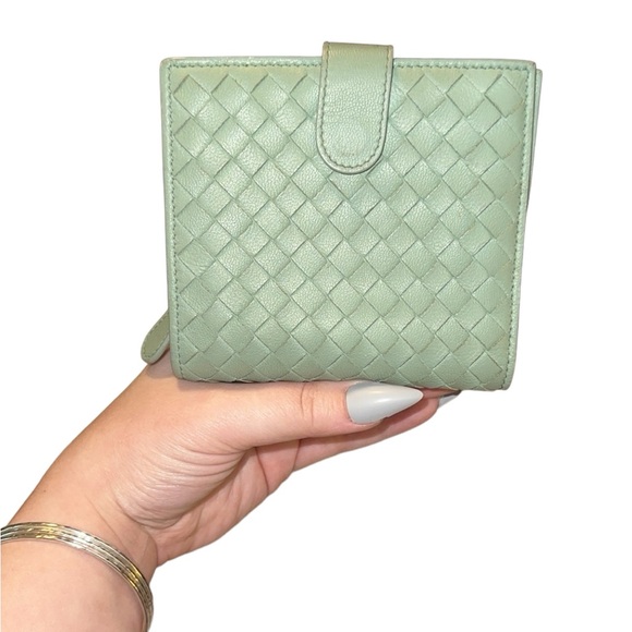SOLD Bottega Veneta Intrecciato Compact Wallet - Rare Color! - Picture 3 of 9